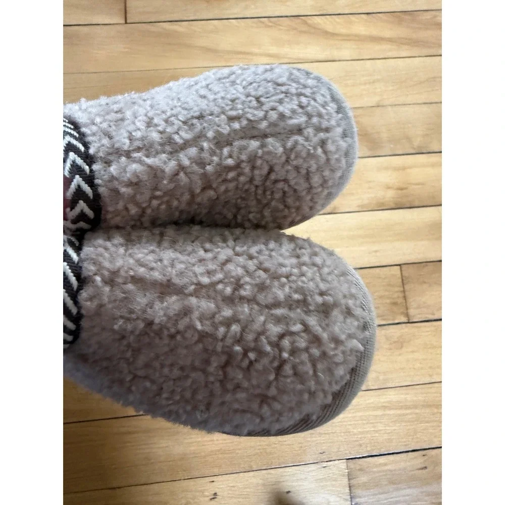 Bearpaw Snuggle Tabitha girls faux fur slip‎ on slippers